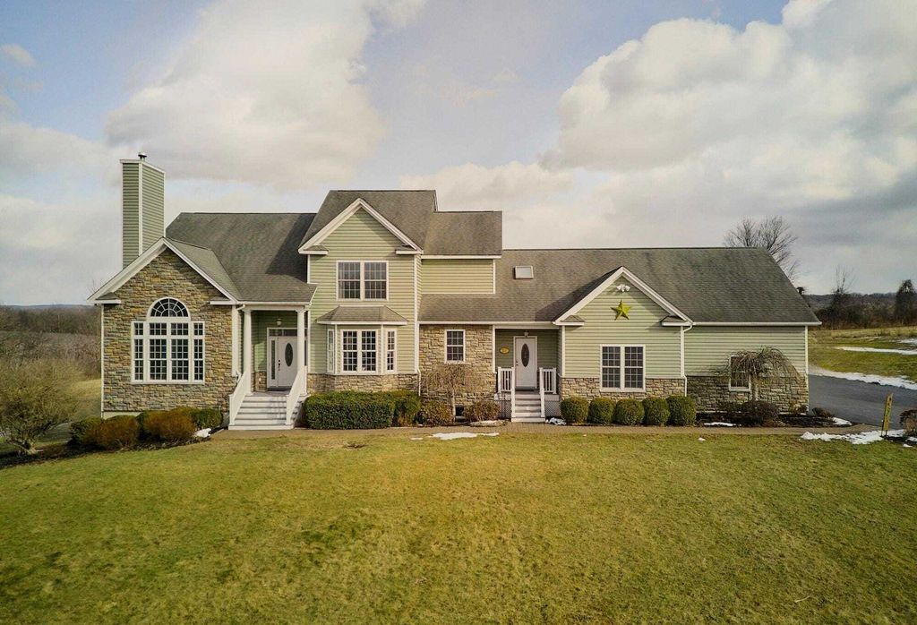 Property photo 1 of 31