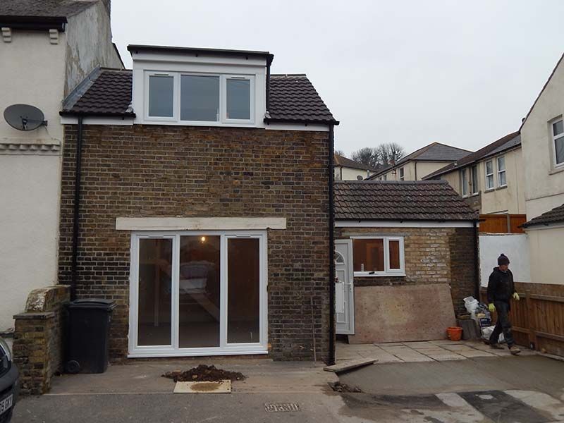 Property photo 1 of 9