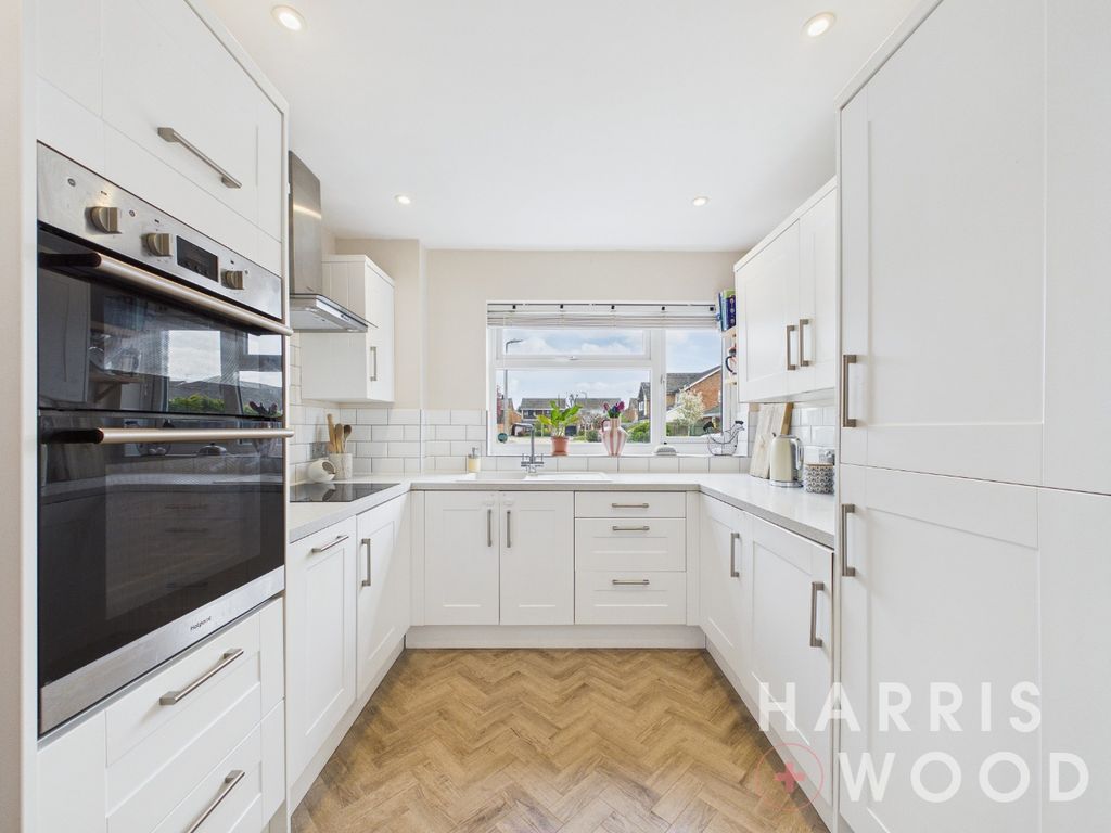 Property photo 2 of 32 5024812