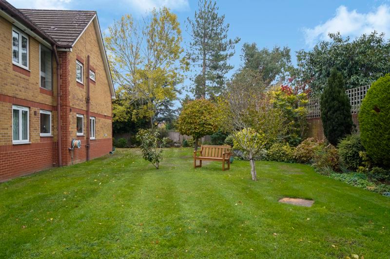 Property photo 2 of 11 Photo 3