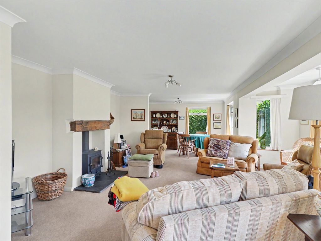 Property photo 2 of 13 2 - Picture No. 03