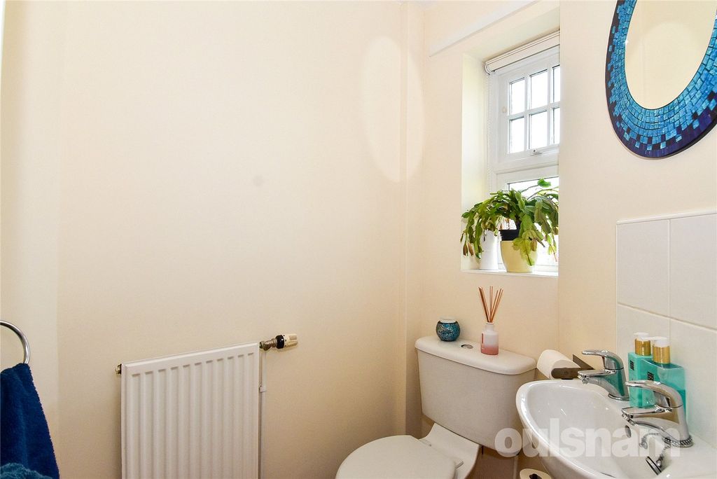 Property photo 2 of 21 Picture No. 04