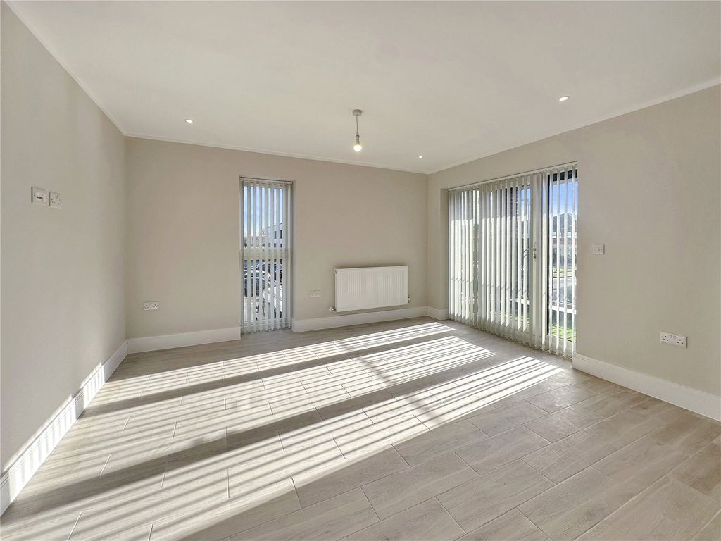 Property photo 1 of 9 Picture No. 01