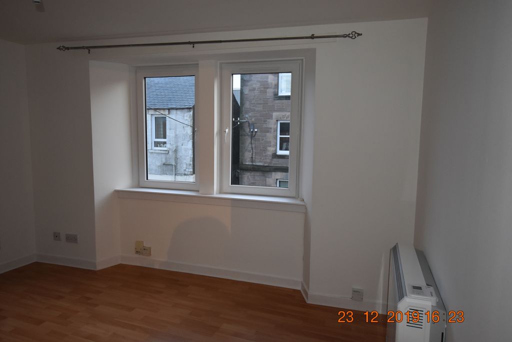 Property photo 3 of 7 Gallery