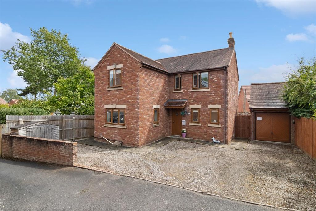 Property photo 1 of 16 Photo 1