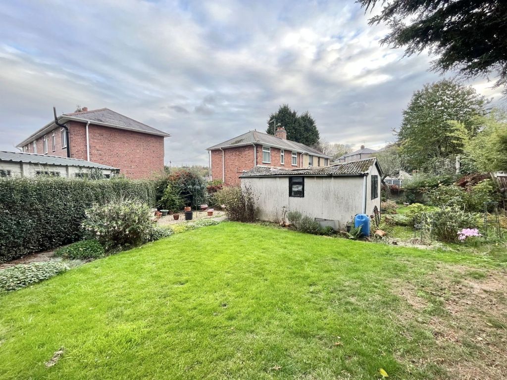 Property photo 2 of 24