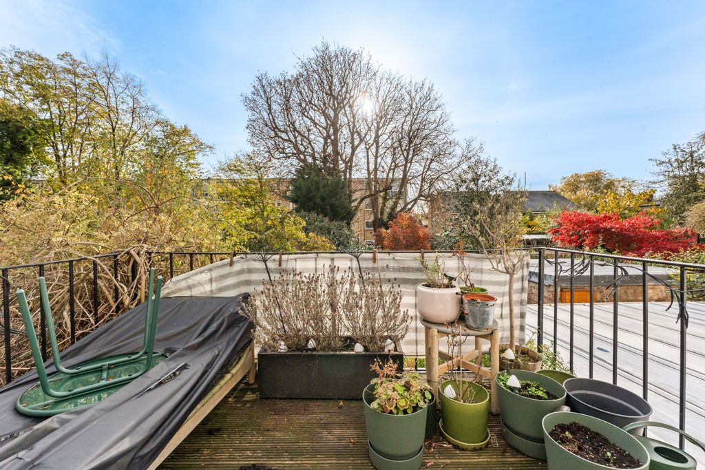 Property photo 3 of 20 Dsc03015