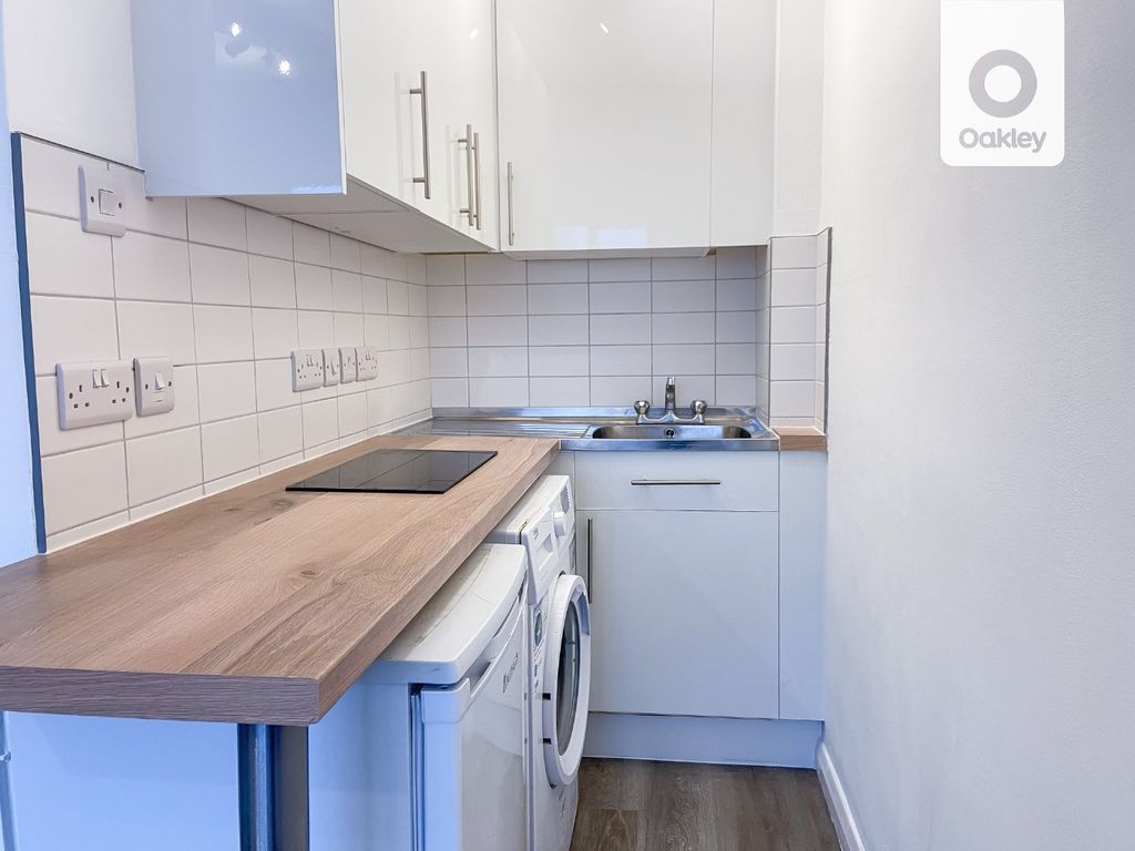 Property photo 1 of 7 3265281