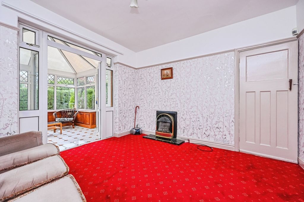 Property photo 2 of 17 Photo