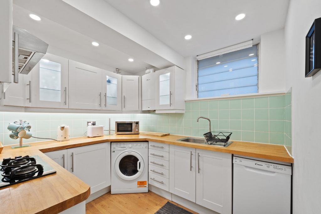 Property photo 2 of 6 5271691
