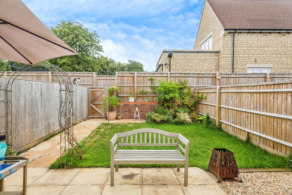 Property photo 3 of 17