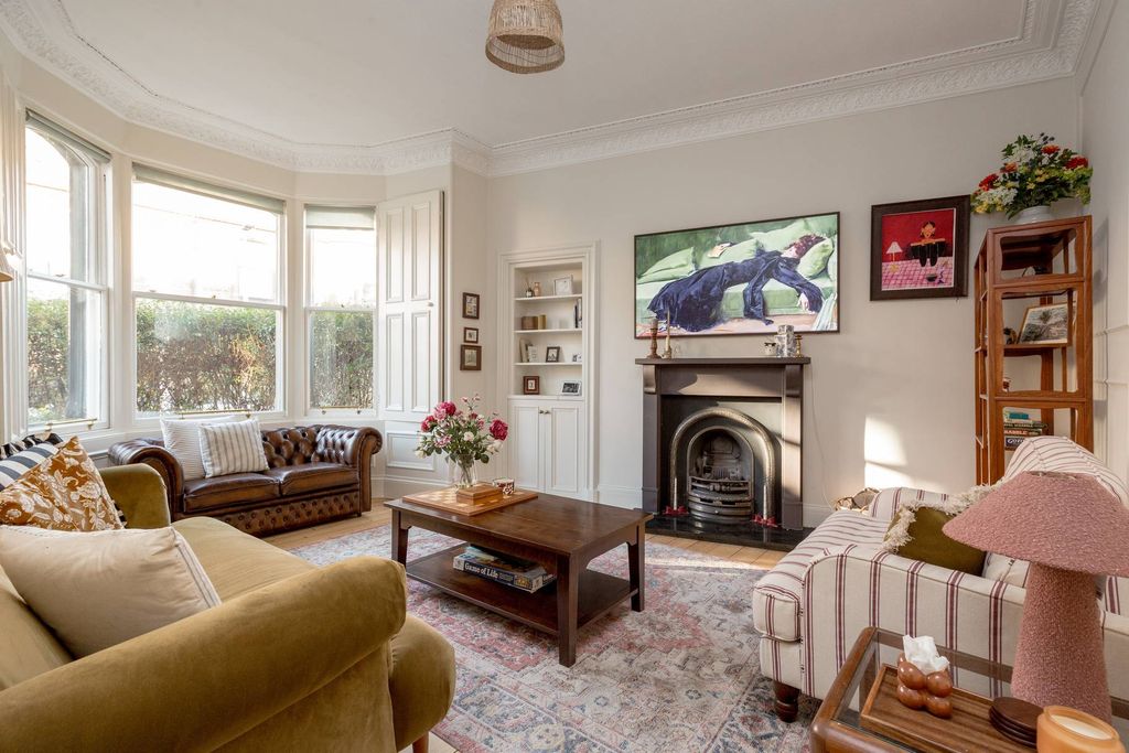 Property photo 2 of 21 Property Image 2