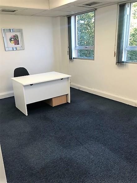 Property photo 2 of 6 Serviced Office To Rent In Lower Richmond Road, Ri