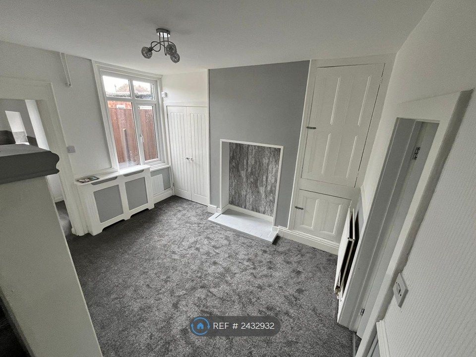 Property photo 3 of 9