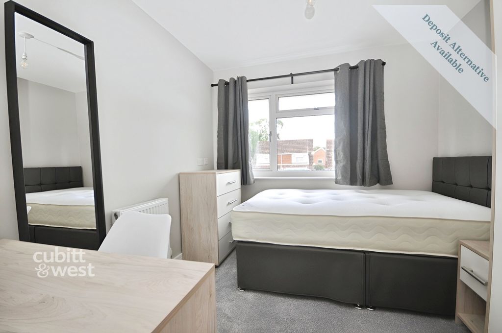 Property photo 1 of 7 695474c2-Roomd