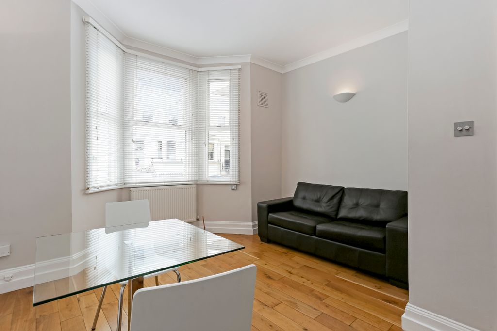 Property photo 1 of 8 1