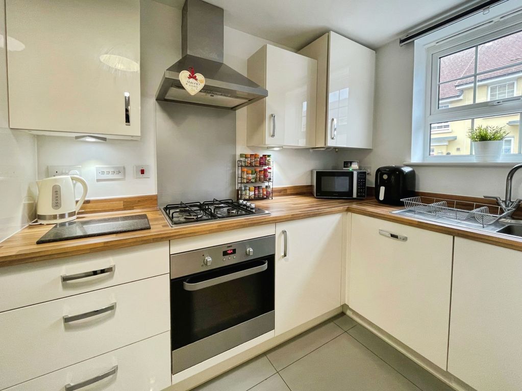 Property photo 2 of 24 B146d2Bc-22