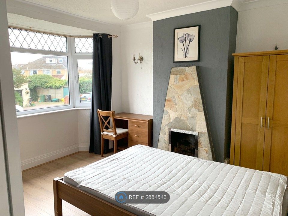 Property photo 1 of 12 Bedroom 2
