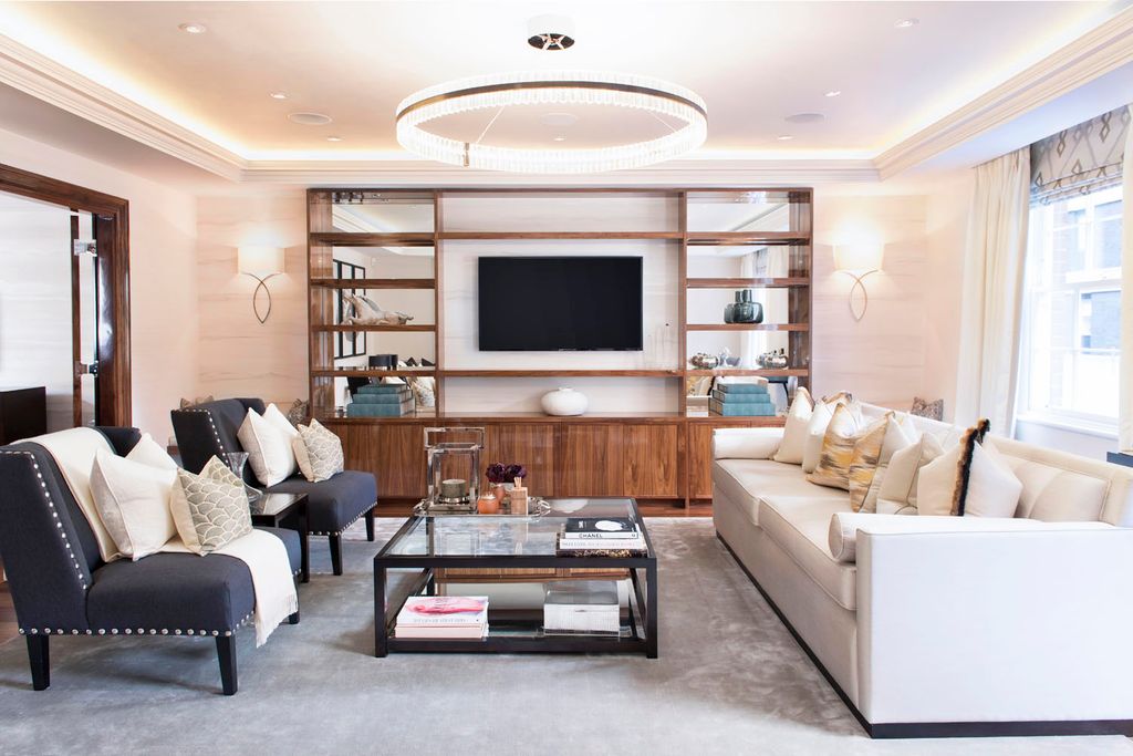 Property photo 3 of 11 Gallery