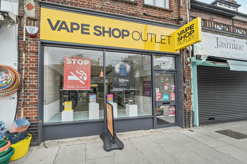 Property photo 3 of 8 1365320268E63711Cb767.Jpg