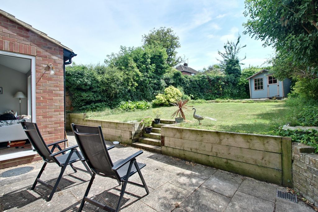 Property photo 2 of 7 3182-Hr-7