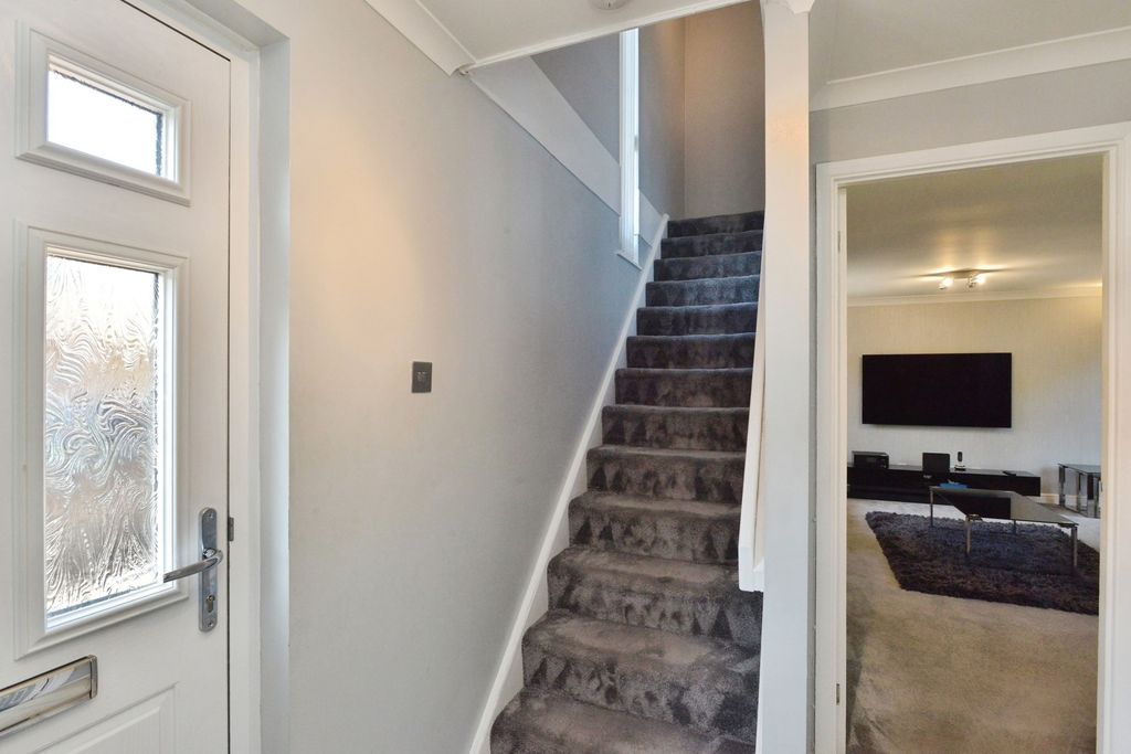 Property photo 2 of 17 Pbox-Img.Jpg