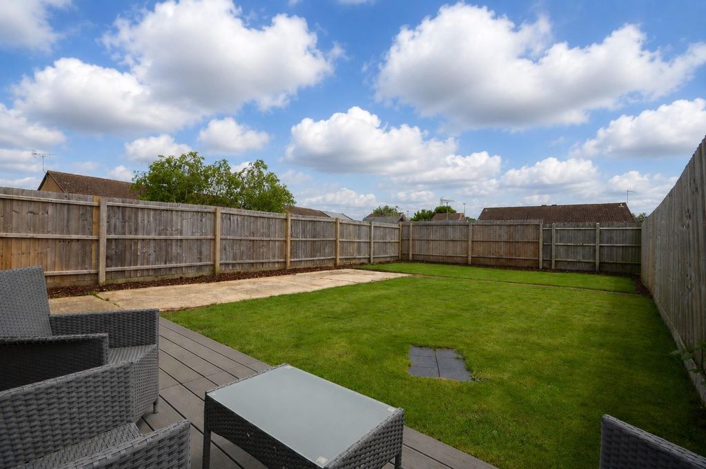 Property photo 2 of 14