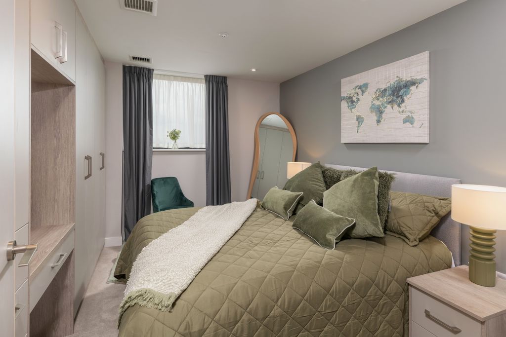 Property photo 3 of 5