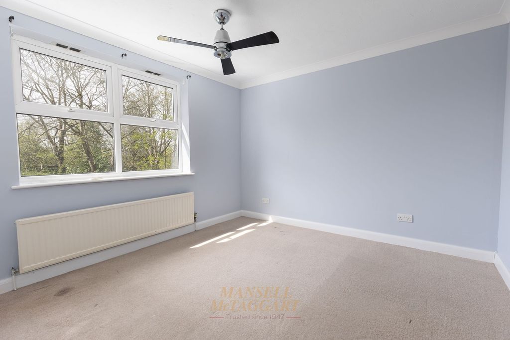 Additional image 6 of 2 bed flat for saleManning Close, East Grinstead RH19