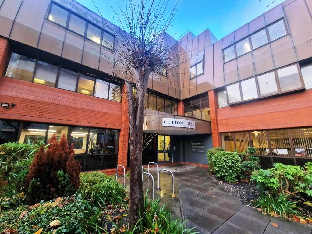 Property photo 2 of 8 20251110_154915.Jpg