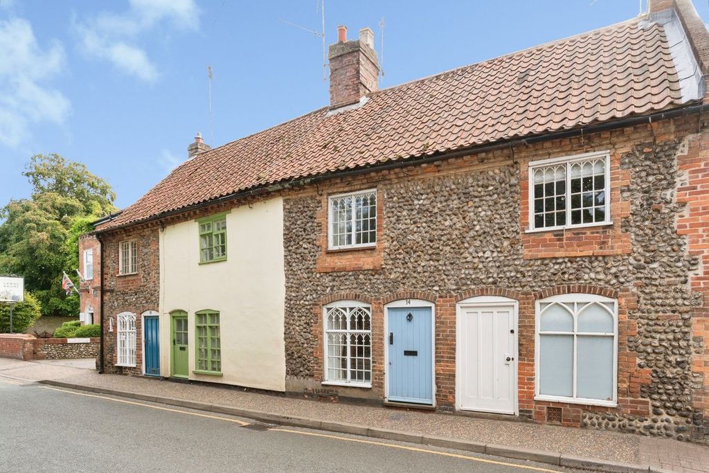 Property photo 1 of 19