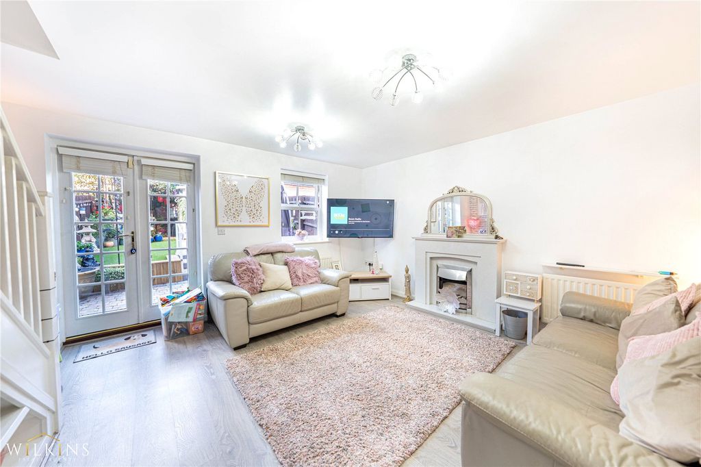 Property photo 3 of 25 Picture No. 15