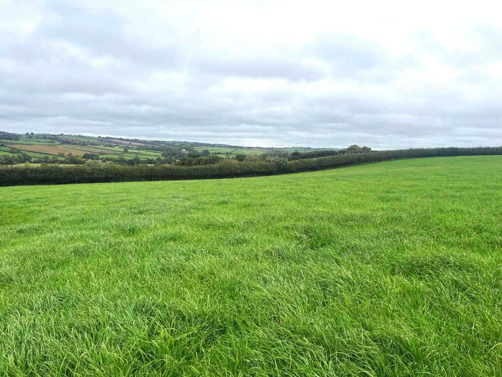 Property photo 3 of 5 Lot 2