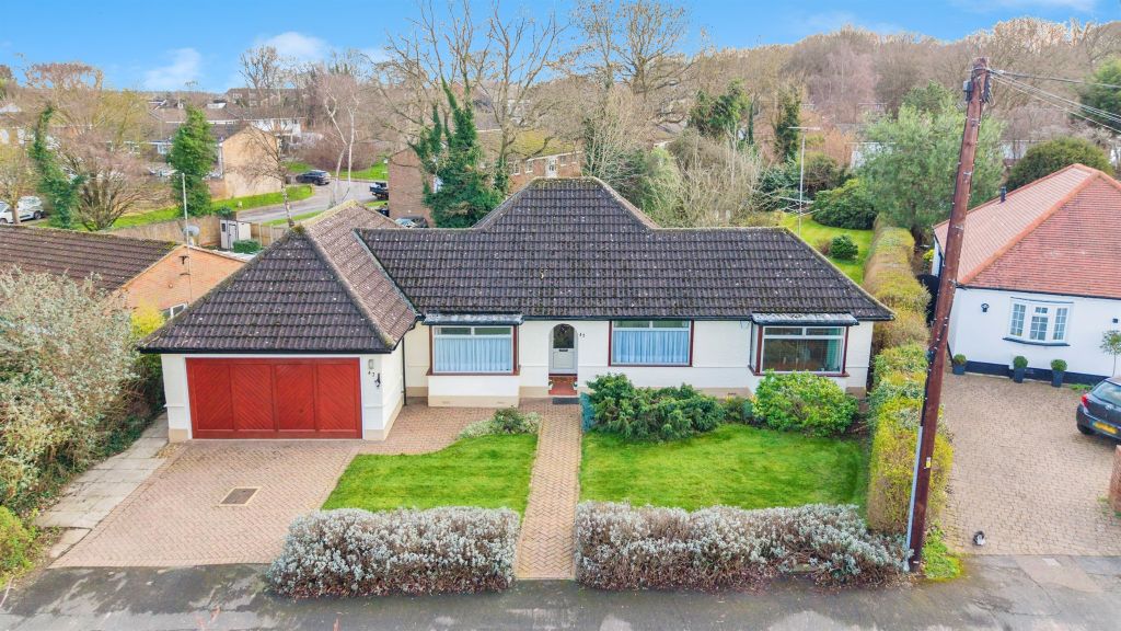 Property photo 1 of 31