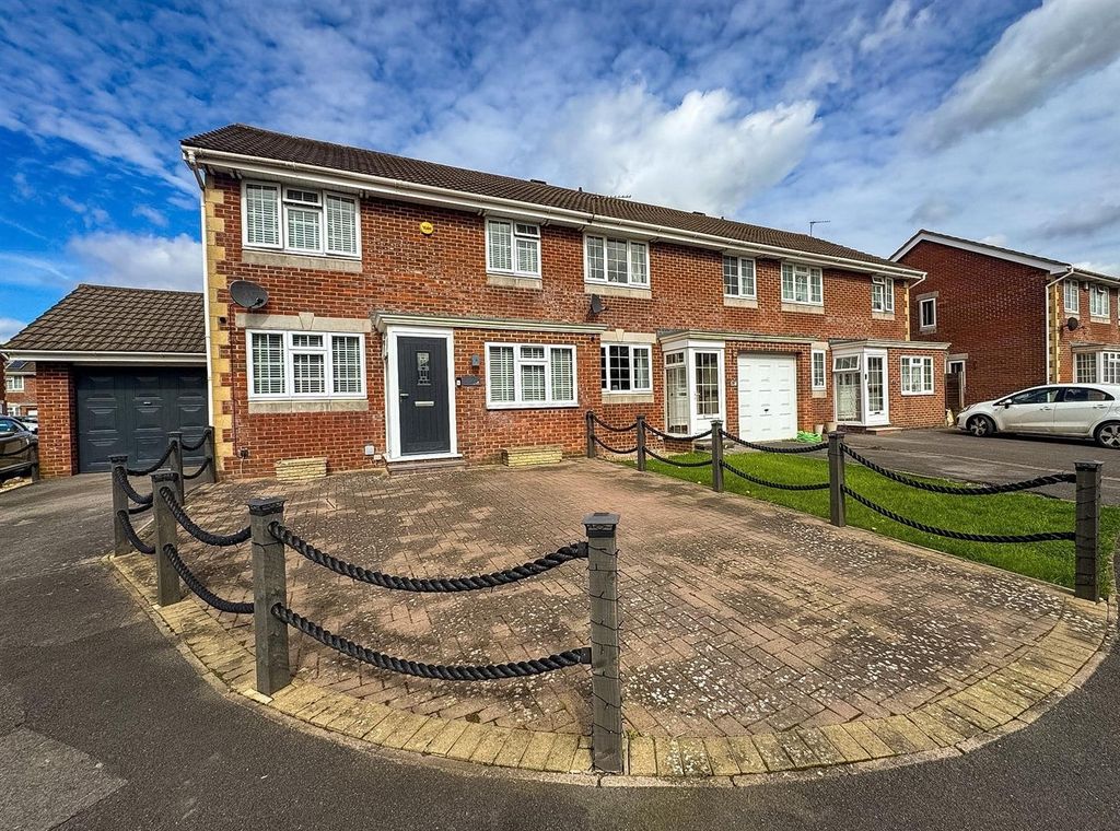 Property photo 1 of 23 Front