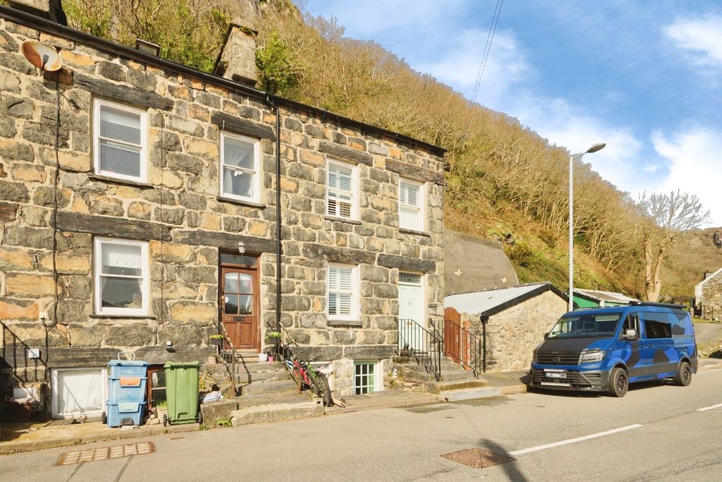 Property photo 1 of 21 Pbox-Img.Jpg