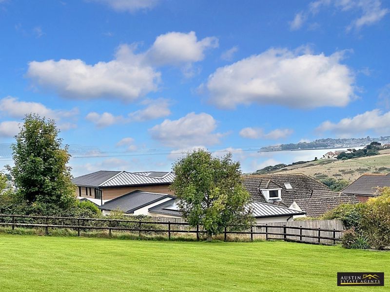 Property photo 2 of 18 Photo 2