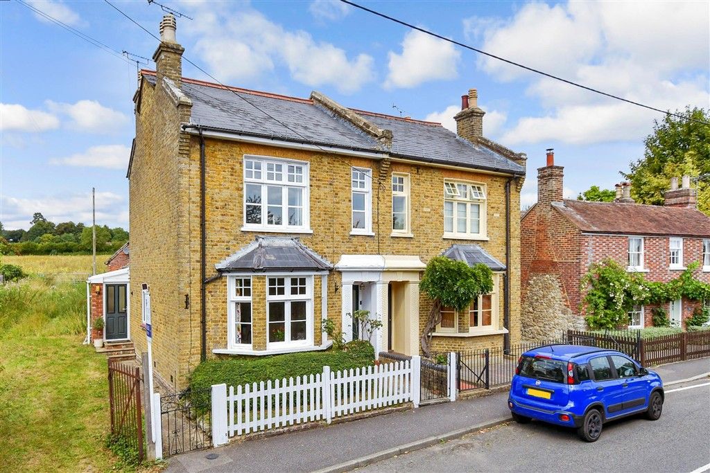 Property photo 1 of 3 External (Brochure)