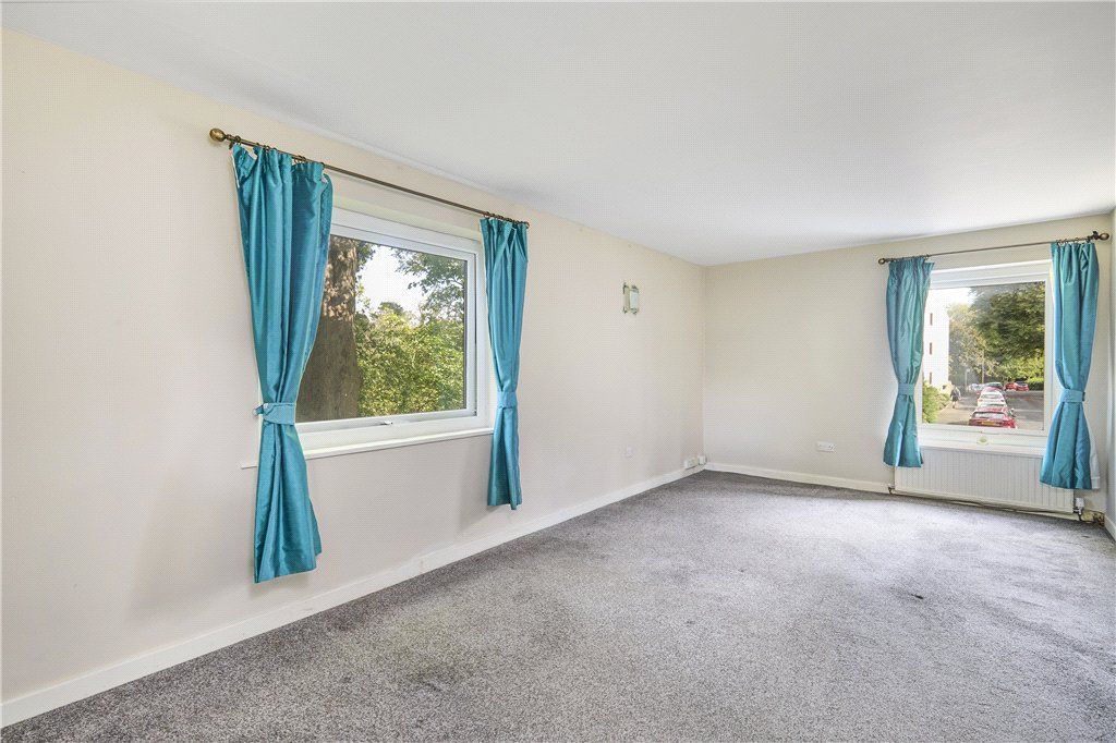 Property photo 2 of 15 Living Room