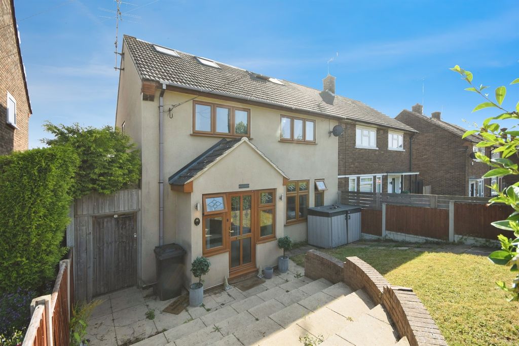 Property photo 2 of 14