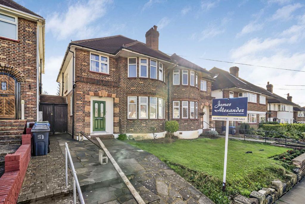 Property photo 1 of 4