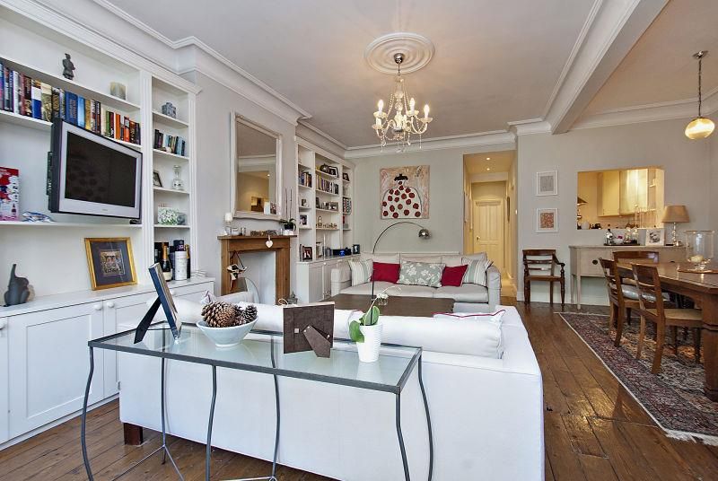 Property photo 1 of 8 Lettings Hammersmith Sinclair Road - Reception.Jpg