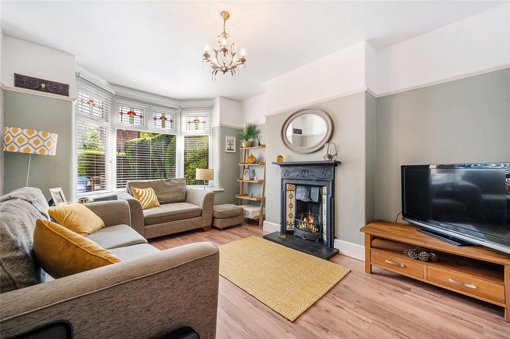 Property photo 2 of 33 Picture No. 30