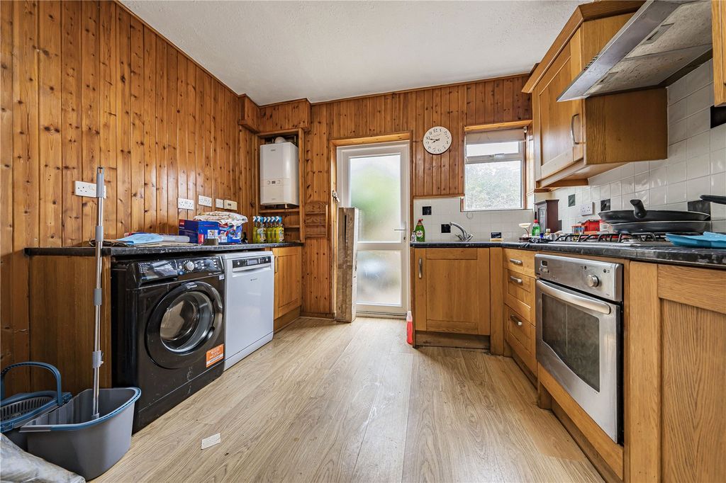 Property photo 3 of 8 Picture No. 05