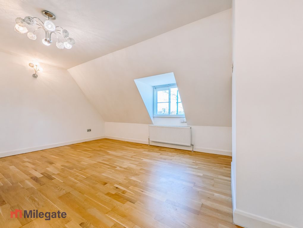 Property photo 2 of 8 Photo 2