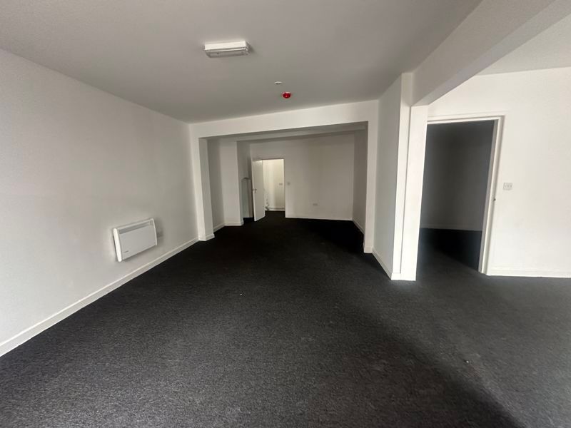 Property photo 2 of 7 Shop Floor