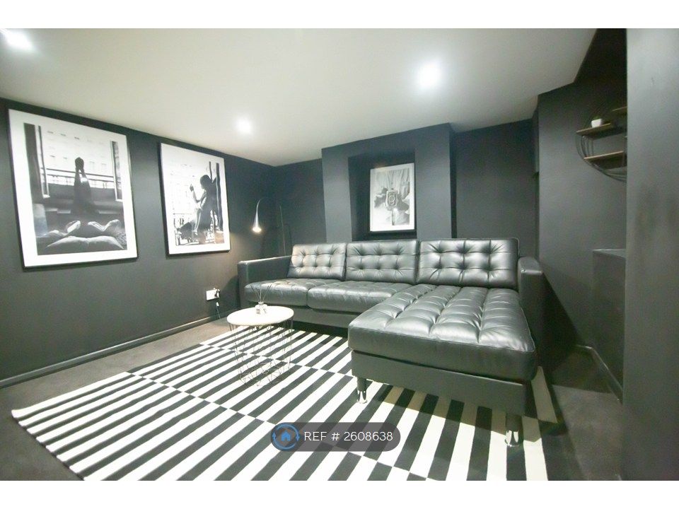 Property photo 1 of 10 Cinema Room 1