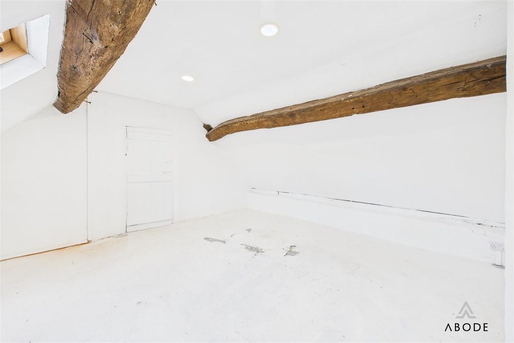 Property photo 3 of 18 Cam02544G0-Pr0334-Still002.Jpg