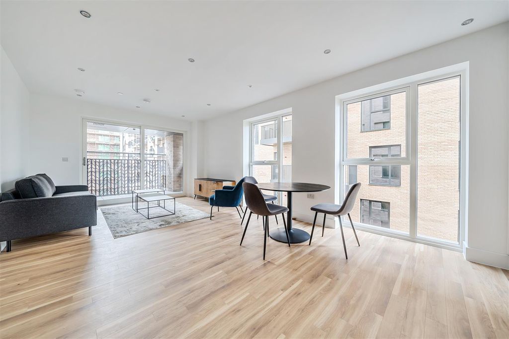 Property photo 1 of 11 992908 (2).Jpg