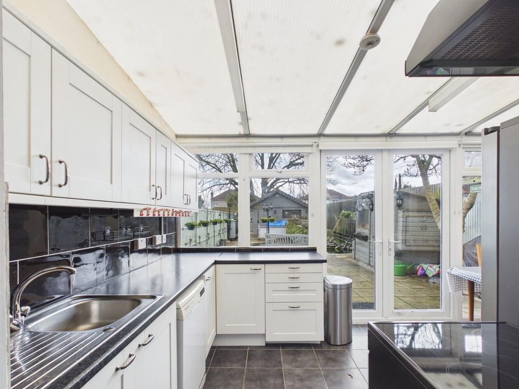 Property photo 1 of 14 Kitchen